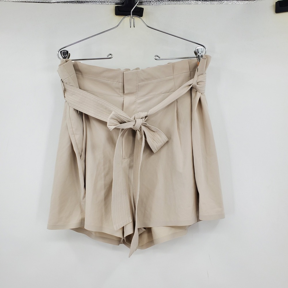 Athleta Skyline Short II Beige Tan Tie Waist Paperbag Shorts Plus Size 22 Preppy